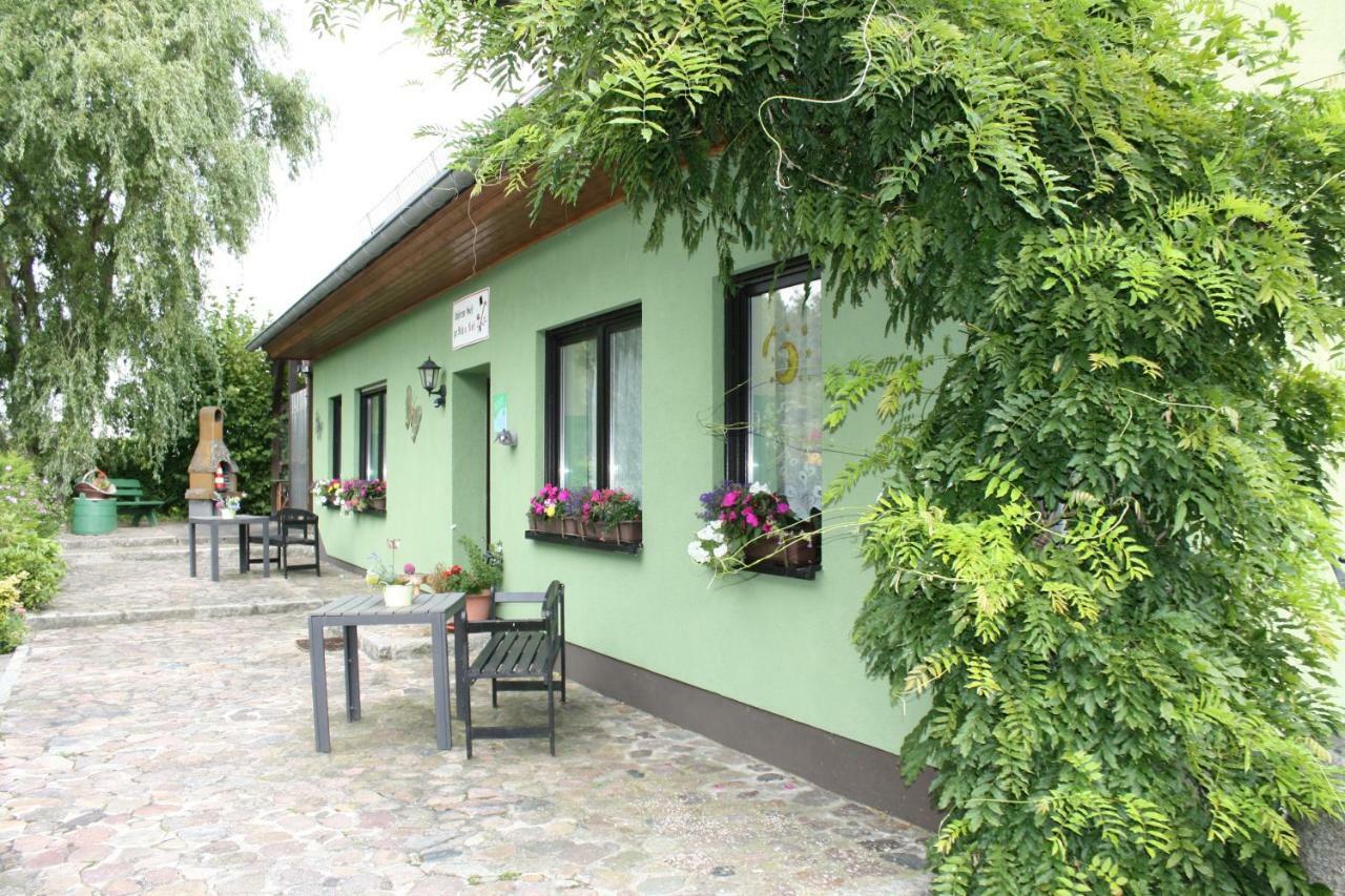 Landpension Zum Schweizerberg Neugrimnitz エクステリア 写真